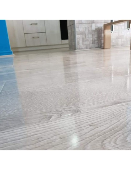 Caja Piso Flotante Roble Gris Brillante. Iva incl. OFERTA